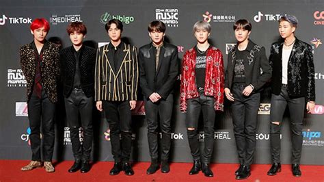  The 2018 MAMA Awards: Witnessing the Birth of a Global Icon and the Ripple Effect on K-Pop